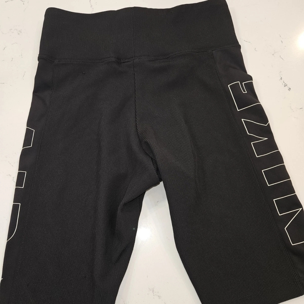 Nike Womens Black Logo Leggings
